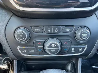 Jeep Cherokee 2019 4x4 Limited 4 puertas SUV