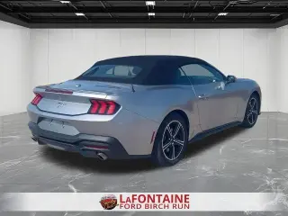 Ford Mustang 2024 EcoBoost 2 puertas Convertible