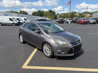 Ford Focus 2012 Titanium 5 puertas Hatchback