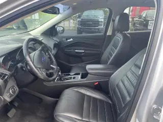 Ford Escape 2017 Titanium 4 puertas SUV