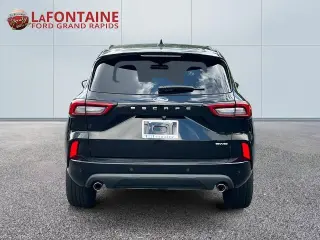 Ford Escape 2023 AWD ST-Line Elite 4 puertas SUV