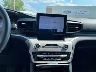 Ford Explorer 2023 AWD XLT 4 puertas SUV