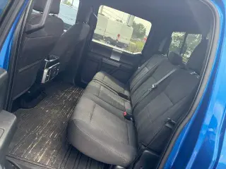 Ford F-150 2015 4x4 XLT 4 puertas SuperCrew 5.5 pies. SB