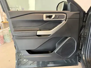 Ford Explorer 2023 AWD XLT 4 puertas SUV