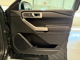 Ford Explorer 2023 AWD XLT 4 puertas SUV