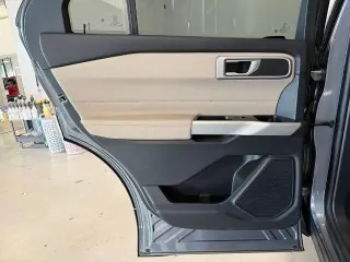 Ford Explorer 2023 AWD XLT 4 puertas SUV