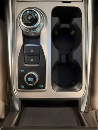 Ford Explorer 2023 AWD XLT 4 puertas SUV
