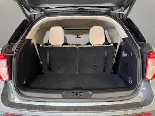 Ford Explorer 2023 AWD XLT 4 puertas SUV