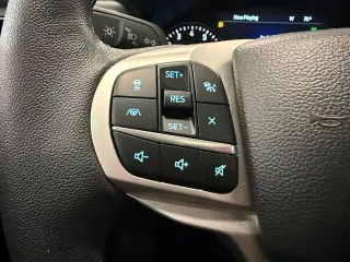 Ford Explorer 2024 AWD XLT 4 puertas SUV