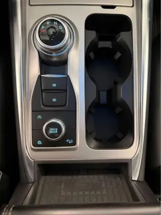 Ford Explorer 2024 AWD XLT 4 puertas SUV