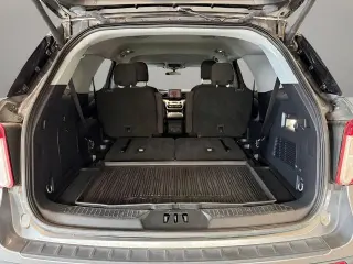 Ford Explorer 2023 AWD XLT 4 puertas SUV