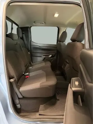 Ford Ranger 2024 4x2 XLT 4 puertas SuperCrew 5.0 pies SB