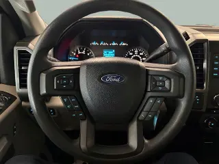 Ford F-150 2017 4x4 XLT 4 puertas SuperCrew 5.5 ft. SB