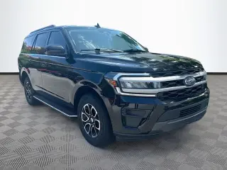 Ford Expedition 2023 4x2 XLT 4 puertas SUV