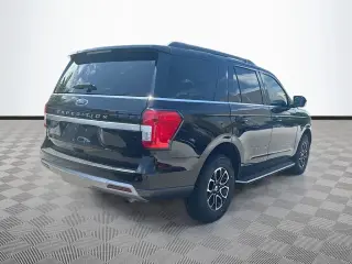 Ford Expedition 2023 4x2 XLT 4 puertas SUV