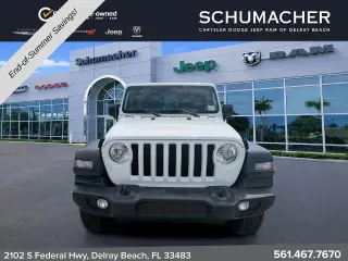 Jeep Wrangler Unlimited 2022 4x4 Sport 4 puertas SUV