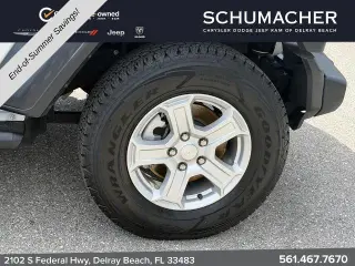 Jeep Wrangler Unlimited 2022 4x4 Sport 4 puertas SUV
