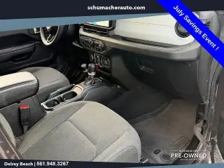 Jeep Wrangler 2024 4x4 Sport 4 puertas SUV