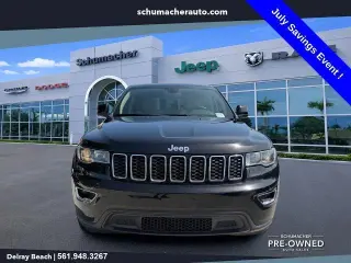 Jeep Grand Cherokee 2019 4x4 Laredo 4 puertas SUV