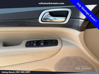 Jeep Grand Cherokee 2019 4x4 Laredo 4 puertas SUV