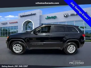 Jeep Grand Cherokee 2019 4x4 Laredo 4 puertas SUV