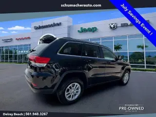 Jeep Grand Cherokee 2019 4x4 Laredo 4 puertas SUV