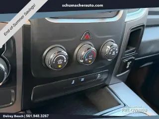 Ram 1500 Classic 2021 4x2 SLT 4 puertas Quad Cab 1.93 m Pickup