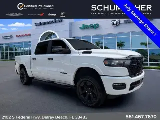 Ram 1500 2025 4x2 Lone Star Cabina Doble 4 puertas 5.6 pies. Pickup SB