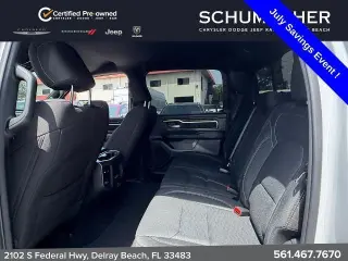 Ram 1500 2025 4x2 Lone Star Cabina Doble 4 puertas 5.6 pies. Pickup SB