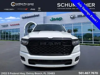 Ram 1500 2025 4x2 Lone Star Cabina Doble 4 puertas 5.6 pies. Pickup SB