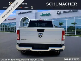 Ram 1500 2024 4x4 Lone Star Cabina de tripulación de 4 puertas 5.6 pies. Pickup SB