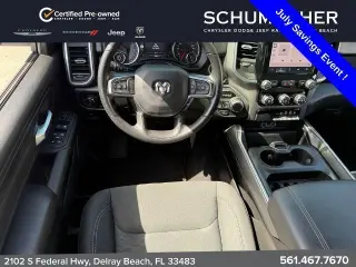 Ram 1500 2026 4x4 Tradesman 4 puertas Cabina Crew 5.6 pies. SB Pickup