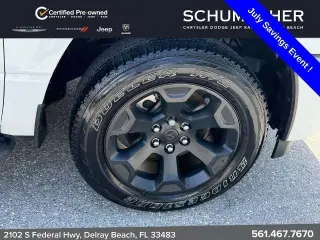 Ram 1500 2026 4x4 Tradesman 4 puertas Cabina Crew 5.6 pies. SB Pickup