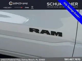 Ram 1500 2026 4x4 Tradesman 4 puertas Cabina Crew 5.6 pies. SB Pickup