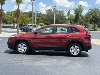 Jeep Cherokee 2015 Sport 4 puertas SUV