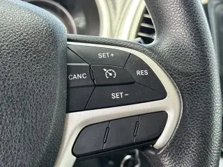 Jeep Cherokee 2015 Sport 4 puertas SUV