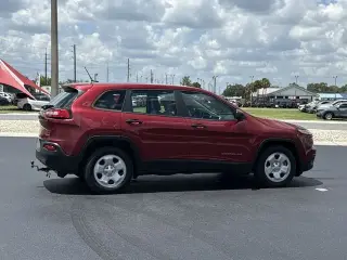 Jeep Cherokee 2015 Sport 4 puertas SUV