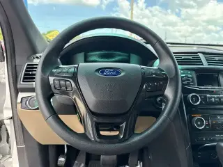 Ford Explorer 2016 AWD Base 4 puertas SUV