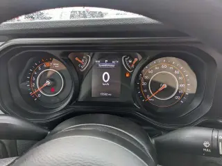 Jeep Wrangler 2024 4x4 Sport 2 puertas SUV
