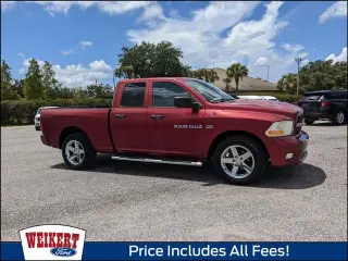 Ram 1500 2012 4x2 ST 4 puertas Quad Cab 1.93 m Pickup