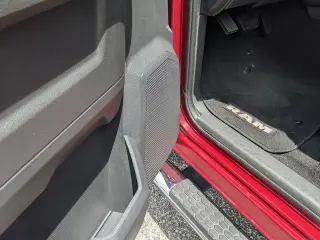 Ram 1500 2012 4x2 ST 4 puertas Quad Cab 1.93 m Pickup