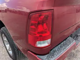 Ram 1500 2012 4x2 ST 4 puertas Quad Cab 1.93 m Pickup