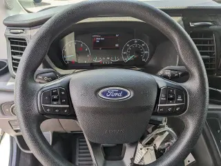 Ford Transit 2024 350 XLT 3 puertas LWB Techo Medio Furgón de Pasajeros