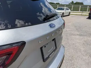 Ford Escape 2023 ST-Line 4 puertas SUV