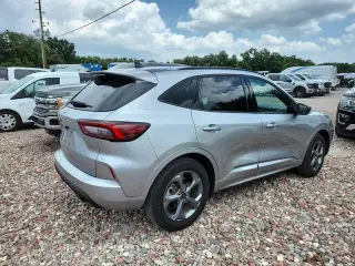 Ford Escape 2023 ST-Line 4 puertas SUV
