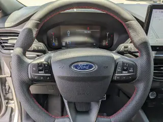 Ford Escape 2023 ST-Line 4 puertas SUV
