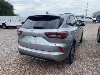 Ford Escape 2023 ST-Line 4 puertas SUV