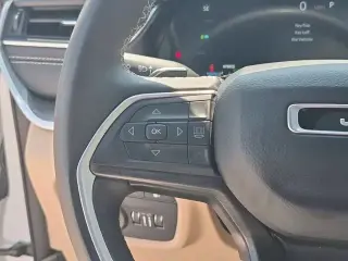 Jeep Grand Cherokee 2024 4x4 4xe 4 puertas SUV