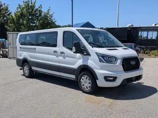 Furgoneta de pasajeros Ford Transit 2023 350 XL 3 puertas LWB Techo Bajo