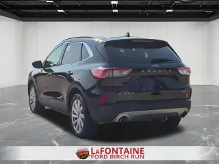 Ford Escape Híbrido 2022 AWD Titanium 4 puertas SUV